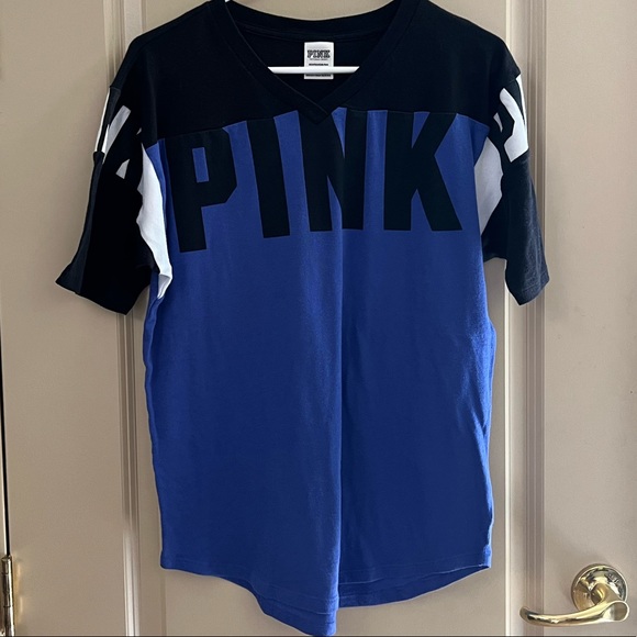 PINK Victoria's Secret Tops - PINK T-Shirt V-neck
